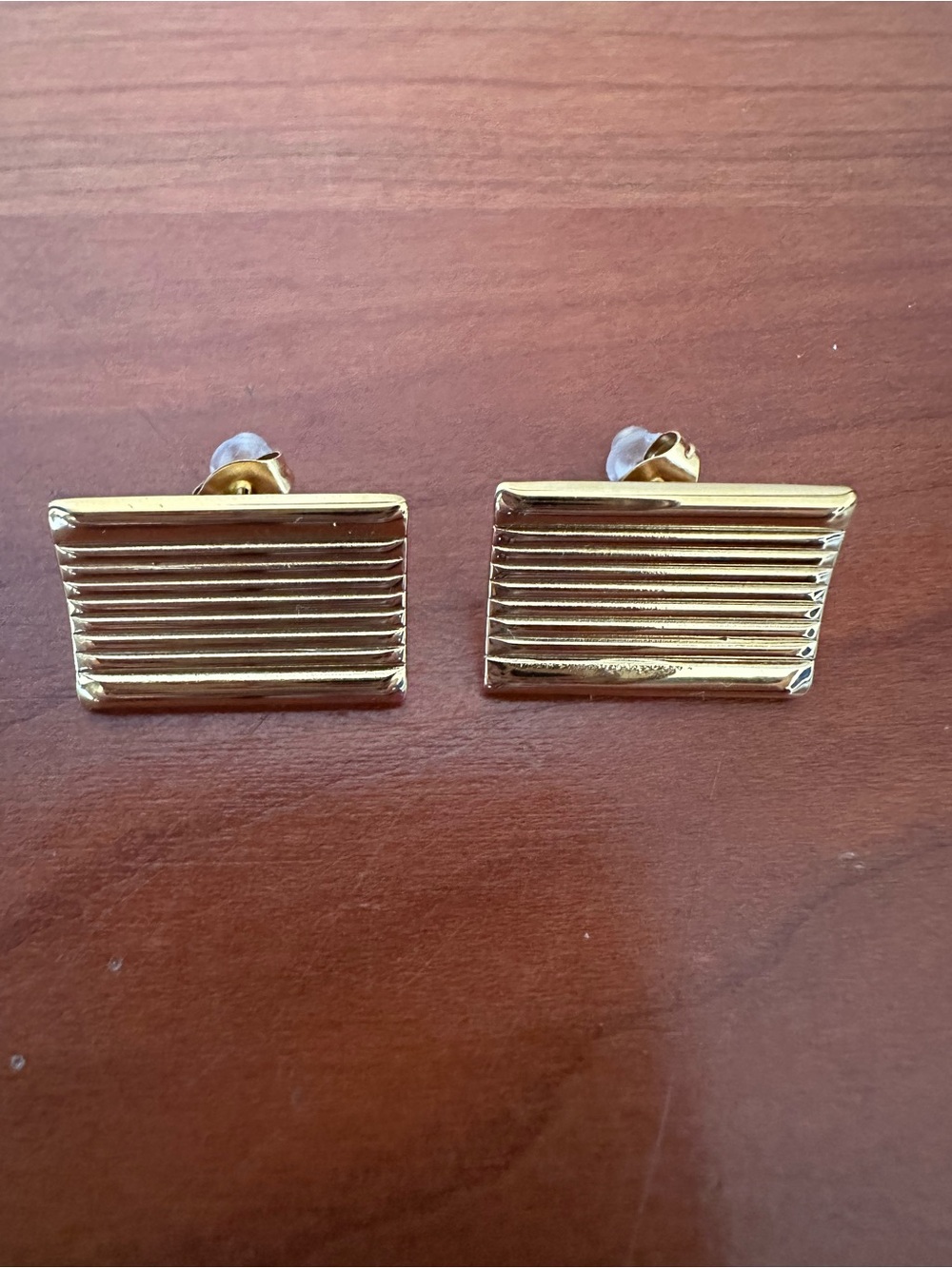 Women’s Modern large stud Earrings Gold Rectangular Ribbed